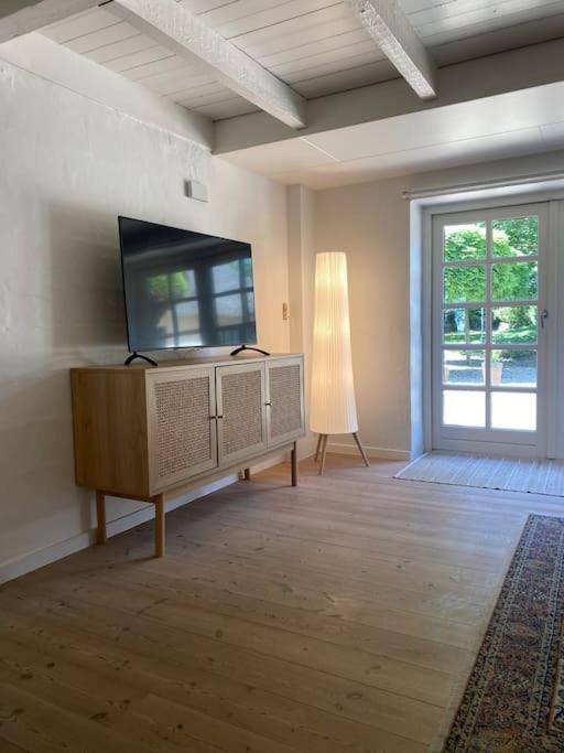Mindedalen - Idyl Taet Pa Alt Og Helt I Fred Apartment Billum Bagian luar foto