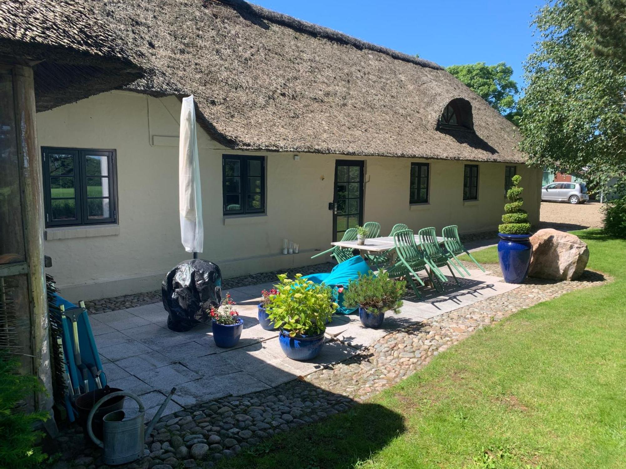 Mindedalen - Idyl Taet Pa Alt Og Helt I Fred Apartment Billum Bagian luar foto